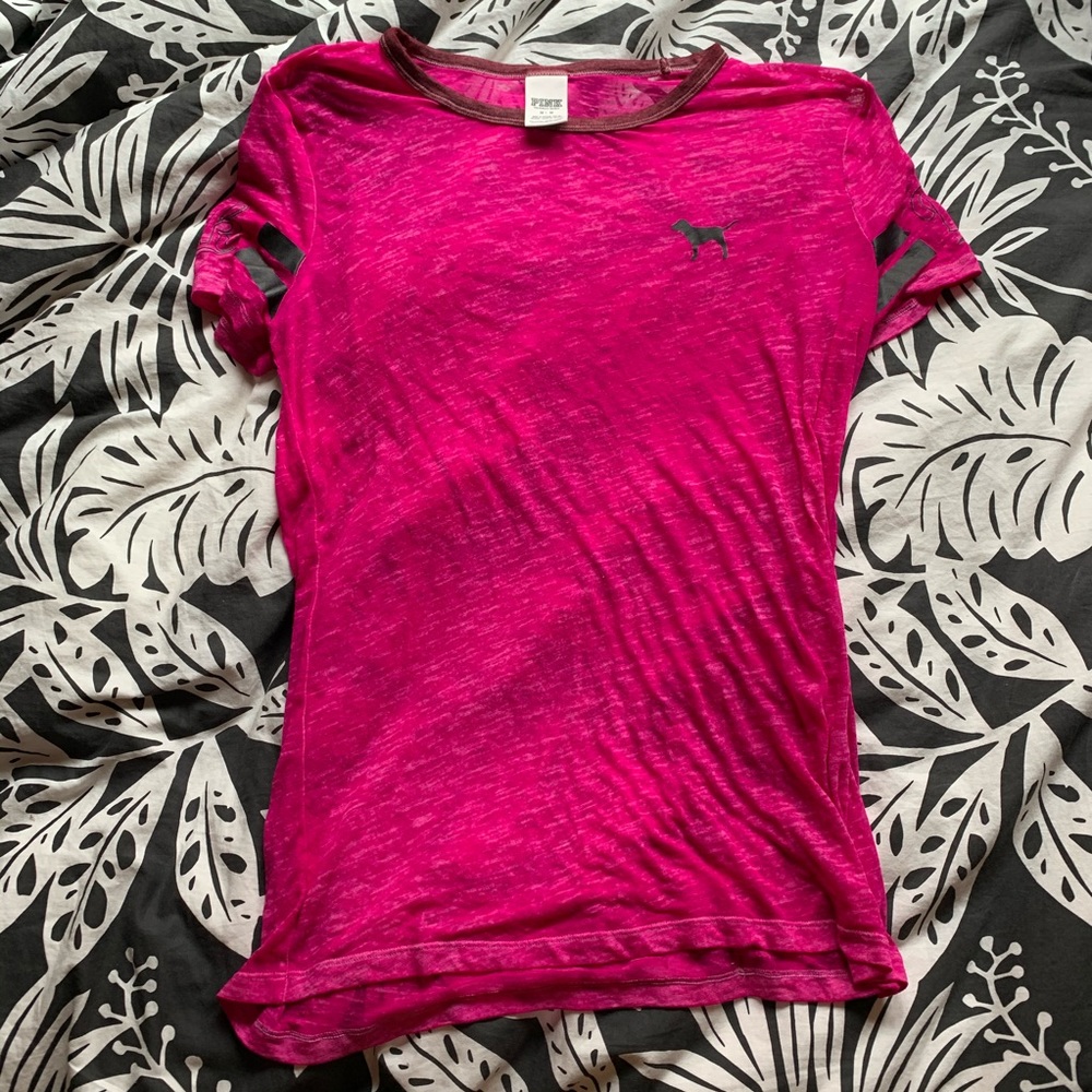 PINK T-shirt